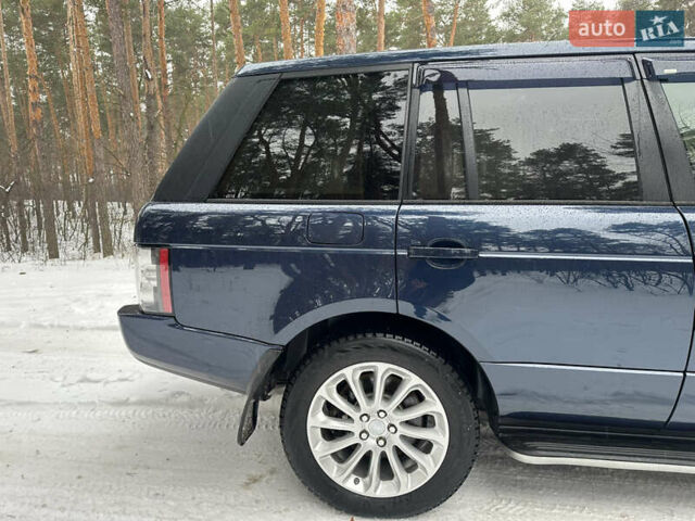 Синій Ленд Ровер Рендж Ровер, об'ємом двигуна 4.37 л та пробігом 176 тис. км за 20999 $, фото 22 на Automoto.ua