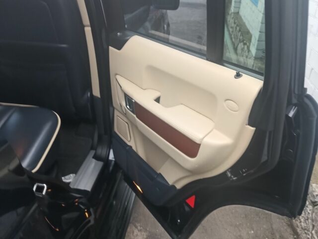 Синий Ленд Ровер Рендж Ровер, объемом двигателя 4.4 л и пробегом 308 тыс. км за 441 $, фото 5 на Automoto.ua