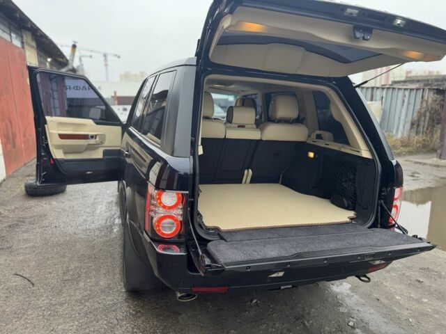 Синий Ленд Ровер Рендж Ровер, объемом двигателя 5 л и пробегом 180 тыс. км за 16000 $, фото 11 на Automoto.ua