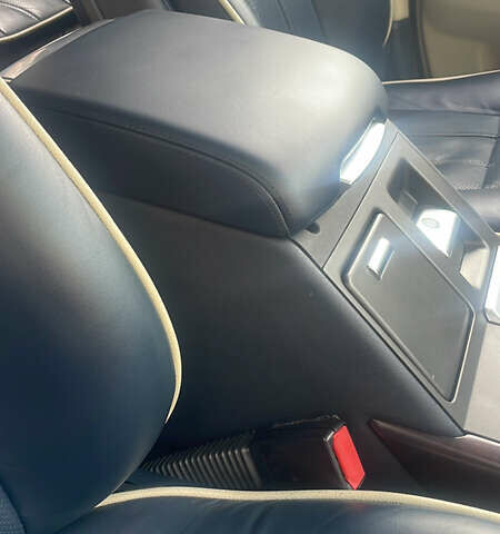 Синій Ленд Ровер Рендж Ровер, об'ємом двигуна 4.37 л та пробігом 176 тис. км за 20999 $, фото 44 на Automoto.ua