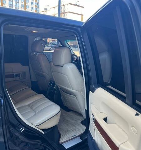 Синій Ленд Ровер Рендж Ровер, об'ємом двигуна 5 л та пробігом 194 тис. км за 13300 $, фото 10 на Automoto.ua