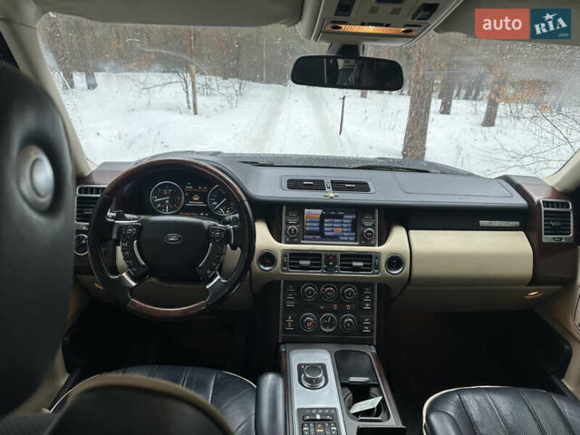 Синій Ленд Ровер Рендж Ровер, об'ємом двигуна 4.37 л та пробігом 176 тис. км за 20999 $, фото 31 на Automoto.ua