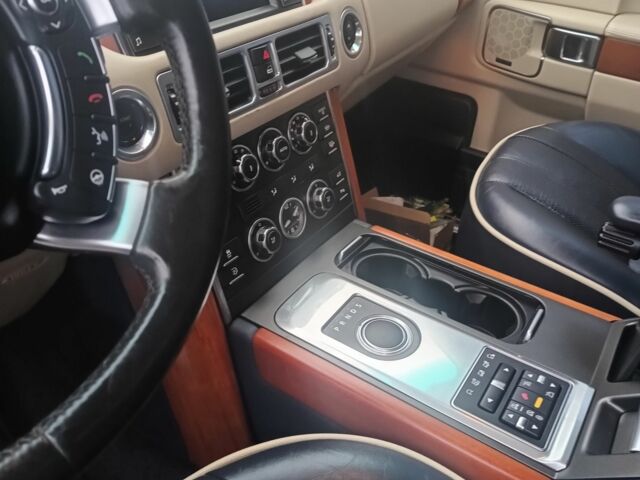 Синий Ленд Ровер Рендж Ровер, объемом двигателя 4.4 л и пробегом 308 тыс. км за 441 $, фото 7 на Automoto.ua