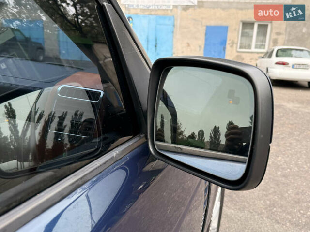 Ленд Ровер Рендж Ровер 2012 у Києві на Automoto.ua Синій Ленд Ровер Рендж Ровер, об'ємом двигуна 5 л та пробігом 245 тис. км за 10000 $, фото 1 на Automoto.ua