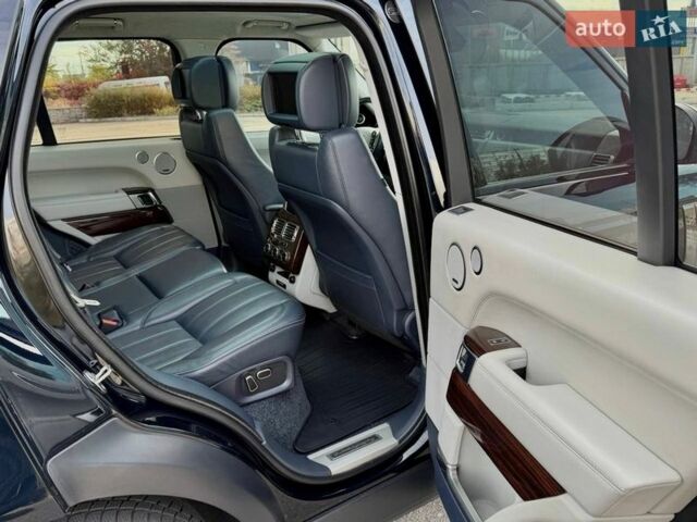 Синій Ленд Ровер Рендж Ровер, об'ємом двигуна 4.37 л та пробігом 157 тис. км за 45000 $, фото 13 на Automoto.ua