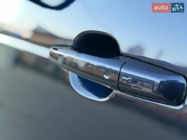 Синий Ленд Ровер Рендж Ровер, объемом двигателя 3 л и пробегом 181 тыс. км за 28600 $, фото 14 на Automoto.ua