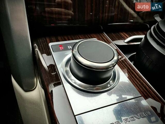 Синій Ленд Ровер Рендж Ровер, об'ємом двигуна 4.4 л та пробігом 240 тис. км за 43999 $, фото 61 на Automoto.ua