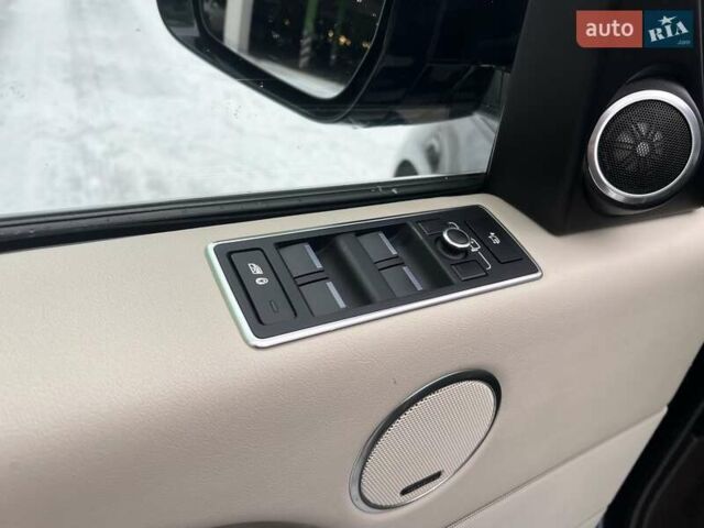 Синий Ленд Ровер Рендж Ровер, объемом двигателя 4.37 л и пробегом 247 тыс. км за 41500 $, фото 32 на Automoto.ua