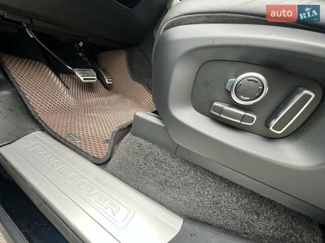 Синий Ленд Ровер Рендж Ровер, объемом двигателя 5 л и пробегом 190 тыс. км за 34777 $, фото 15 на Automoto.ua
