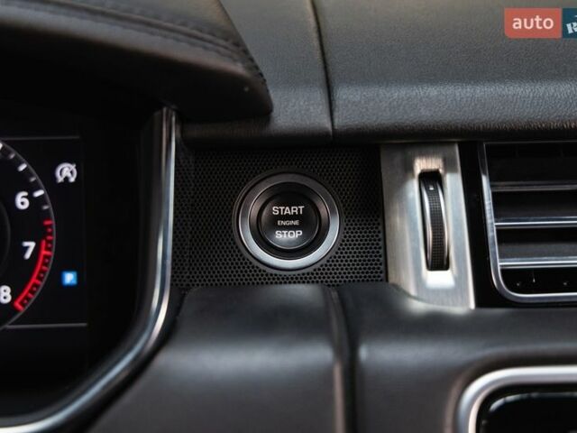 Синий Ленд Ровер Рендж Ровер, объемом двигателя 5 л и пробегом 140 тыс. км за 63000 $, фото 32 на Automoto.ua