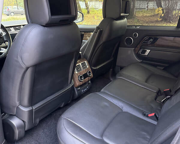 Ленд Ровер Рендж Ровер 2018 у Львові на Automoto.ua Синій Ленд Ровер Рендж Ровер, об'ємом двигуна 3 л та пробігом 130 тис. км за 44400 $, фото 15 на Automoto.ua