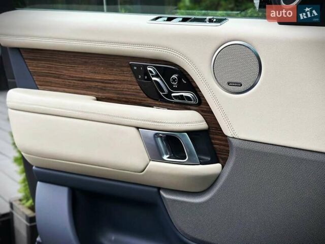 Синій Ленд Ровер Рендж Ровер, об'ємом двигуна 4.37 л та пробігом 197 тис. км за 51900 $, фото 26 на Automoto.ua