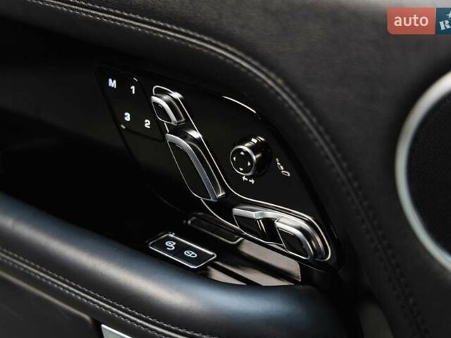 Синій Ленд Ровер Рендж Ровер, об'ємом двигуна 5 л та пробігом 130 тис. км за 65000 $, фото 34 на Automoto.ua