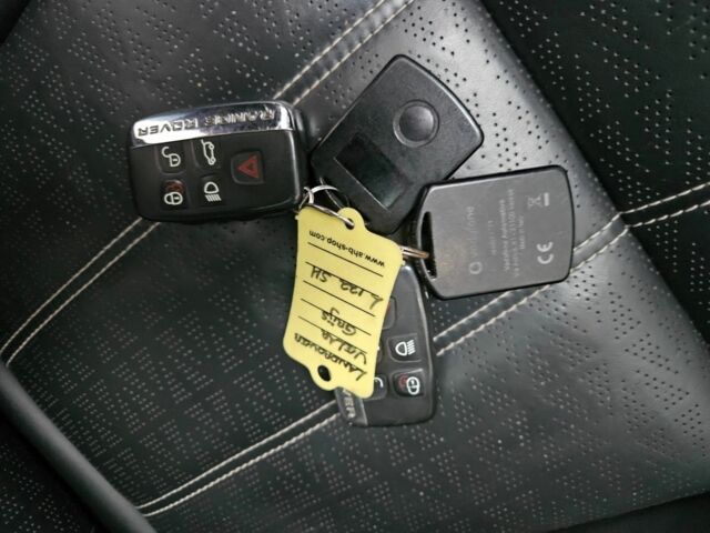 Синий Ленд Ровер Рендж Ровер, объемом двигателя 3 л и пробегом 137 тыс. км за 26300 $, фото 2 на Automoto.ua