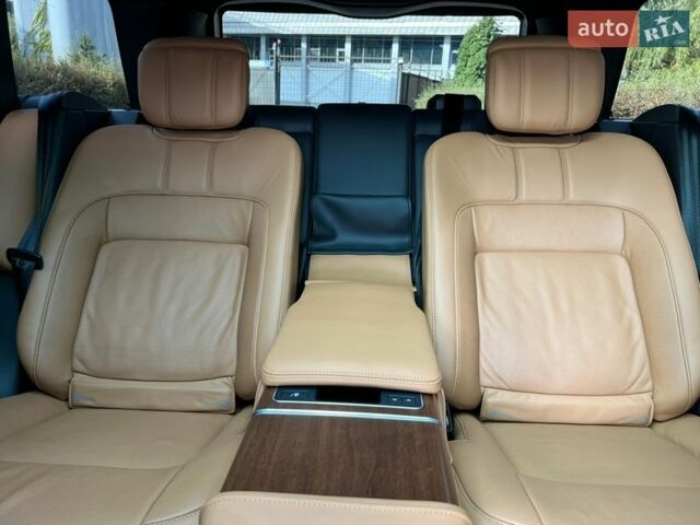 Синій Ленд Ровер Рендж Ровер, об'ємом двигуна 4.37 л та пробігом 118 тис. км за 75000 $, фото 10 на Automoto.ua