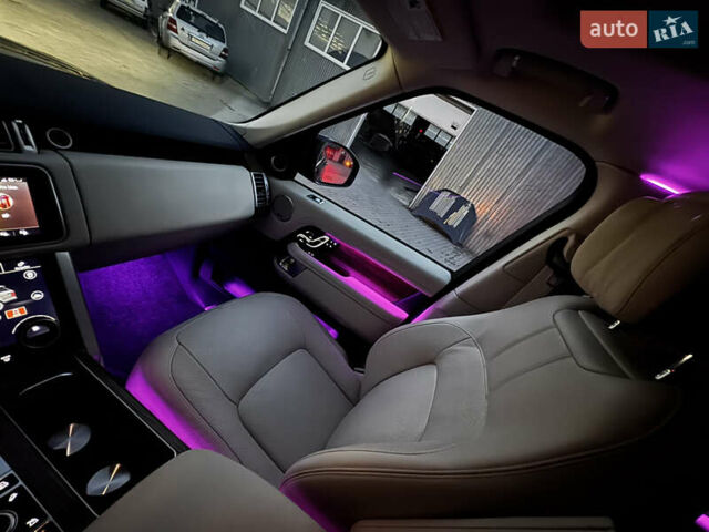 Ленд Ровер Рендж Ровер 2019 в Киеве на Automoto.ua Синий Ленд Ровер Рендж Ровер, объемом двигателя 5 л и пробегом 87 тыс. км за 63500 $, фото 27 на Automoto.ua