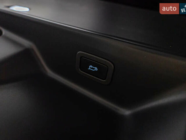 Синий Ленд Ровер Рендж Ровер, объемом двигателя 4.4 л и пробегом 133 тыс. км за 65080 $, фото 29 на Automoto.ua