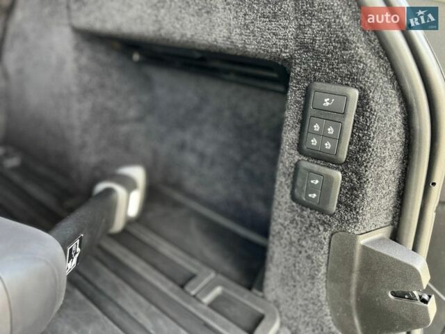Синій Ленд Ровер Рендж Ровер, об'ємом двигуна 4.37 л та пробігом 118 тис. км за 75000 $, фото 42 на Automoto.ua