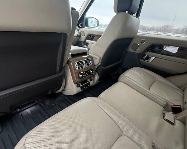 Синій Ленд Ровер Рендж Ровер, об'ємом двигуна 3 л та пробігом 55 тис. км за 55000 $, фото 14 на Automoto.ua