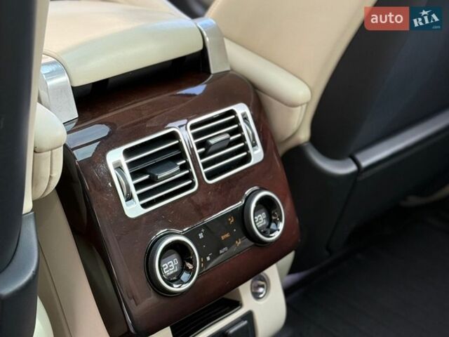 Синій Ленд Ровер Рендж Ровер, об'ємом двигуна 3 л та пробігом 123 тис. км за 47999 $, фото 16 на Automoto.ua