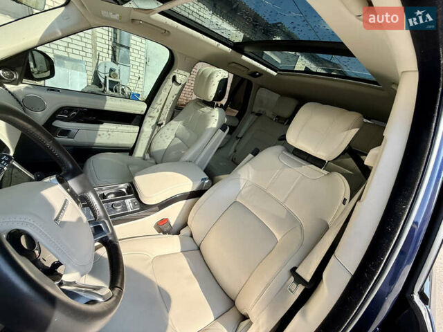 Ленд Ровер Рендж Ровер 2020 в Харькове на Automoto.ua Синий Ленд Ровер Рендж Ровер, объемом двигателя 3 л и пробегом 37 тыс. км за 80000 $, фото 11 на Automoto.ua
