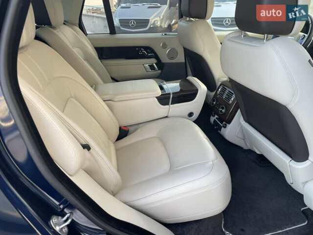 Синій Ленд Ровер Рендж Ровер, об'ємом двигуна 3 л та пробігом 59 тис. км за 79000 $, фото 38 на Automoto.ua