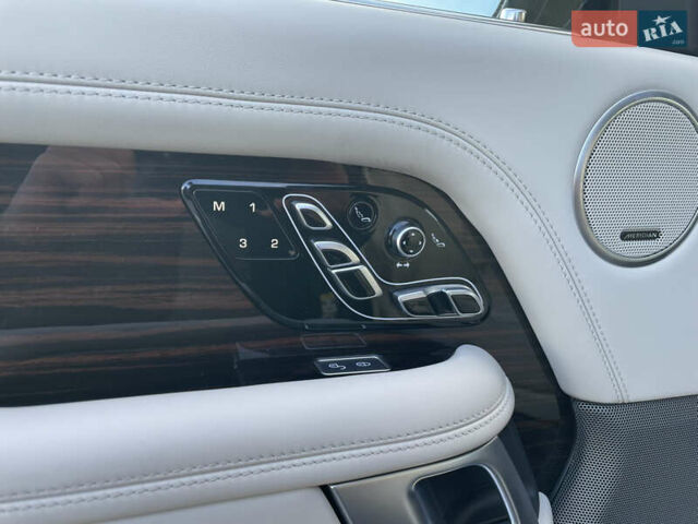 Синій Ленд Ровер Рендж Ровер, об'ємом двигуна 3 л та пробігом 59 тис. км за 79000 $, фото 19 на Automoto.ua