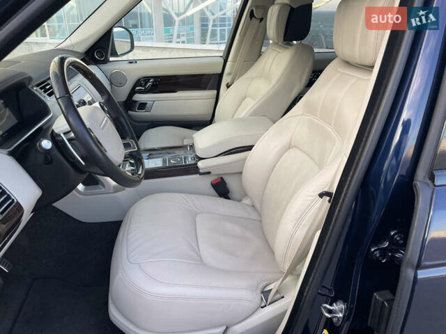 Синій Ленд Ровер Рендж Ровер, об'ємом двигуна 3 л та пробігом 59 тис. км за 79000 $, фото 24 на Automoto.ua