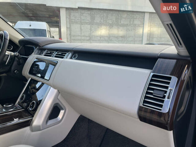 Синій Ленд Ровер Рендж Ровер, об'ємом двигуна 3 л та пробігом 59 тис. км за 79000 $, фото 43 на Automoto.ua