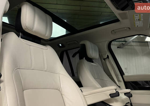 Синий Ленд Ровер Рендж Ровер, объемом двигателя 3 л и пробегом 41 тыс. км за 72500 $, фото 26 на Automoto.ua