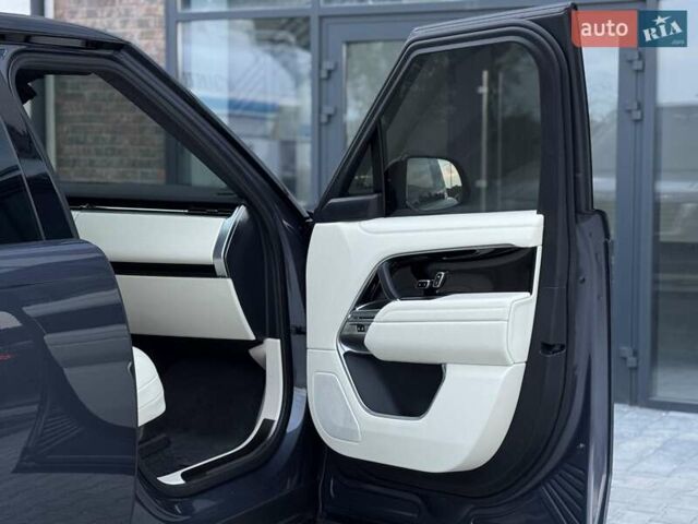 Синий Ленд Ровер Рендж Ровер, объемом двигателя 3 л и пробегом 9 тыс. км за 183000 $, фото 79 на Automoto.ua