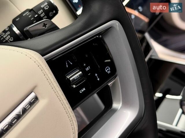 Синій Ленд Ровер Рендж Ровер, об'ємом двигуна 3 л та пробігом 32 тис. км за 191500 $, фото 32 на Automoto.ua