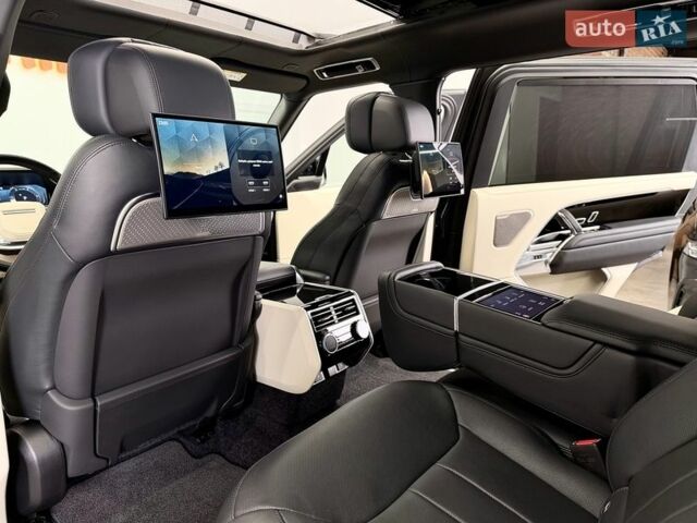 Синій Ленд Ровер Рендж Ровер, об'ємом двигуна 3 л та пробігом 32 тис. км за 191500 $, фото 57 на Automoto.ua