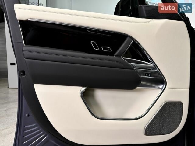 Синій Ленд Ровер Рендж Ровер, об'ємом двигуна 3 л та пробігом 32 тис. км за 191500 $, фото 19 на Automoto.ua