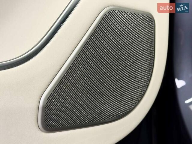 Синій Ленд Ровер Рендж Ровер, об'ємом двигуна 3 л та пробігом 32 тис. км за 193000 $, фото 23 на Automoto.ua