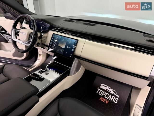 Синій Ленд Ровер Рендж Ровер, об'ємом двигуна 3 л та пробігом 32 тис. км за 191500 $, фото 76 на Automoto.ua