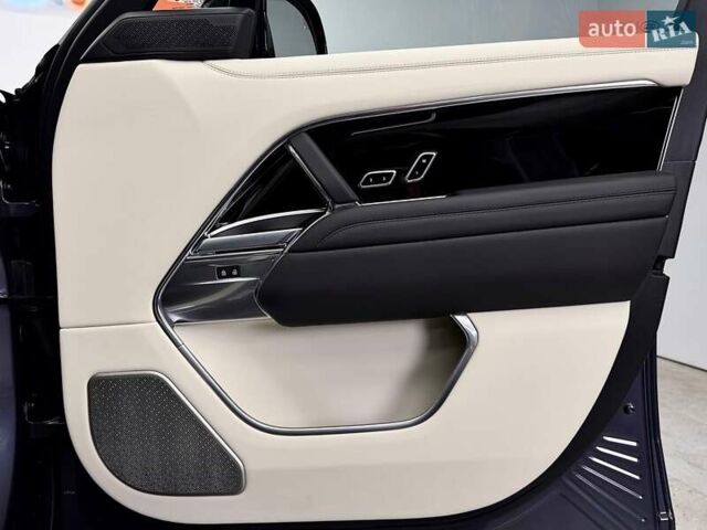 Синій Ленд Ровер Рендж Ровер, об'ємом двигуна 3 л та пробігом 32 тис. км за 193000 $, фото 79 на Automoto.ua