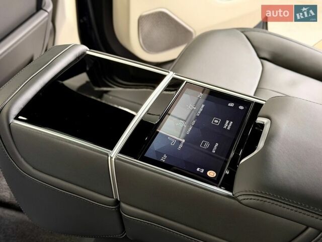 Синій Ленд Ровер Рендж Ровер, об'ємом двигуна 3 л та пробігом 32 тис. км за 191500 $, фото 60 на Automoto.ua