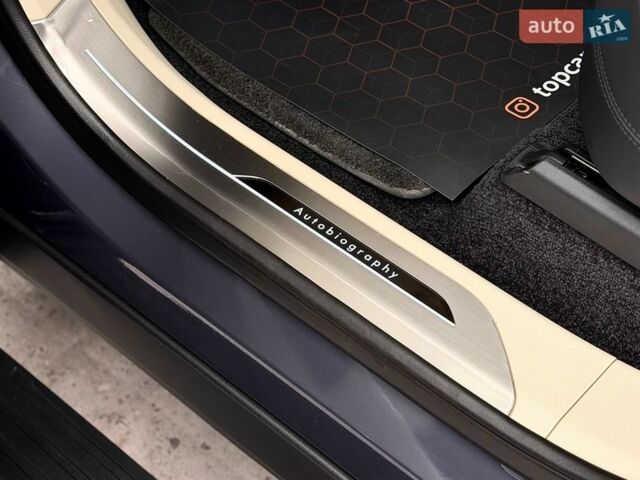 Синій Ленд Ровер Рендж Ровер, об'ємом двигуна 3 л та пробігом 32 тис. км за 191500 $, фото 22 на Automoto.ua