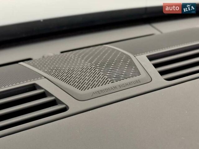 Синій Ленд Ровер Рендж Ровер, об'ємом двигуна 3 л та пробігом 32 тис. км за 193000 $, фото 36 на Automoto.ua