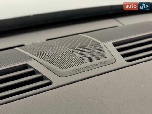 Синій Ленд Ровер Рендж Ровер, об'ємом двигуна 3 л та пробігом 32 тис. км за 191500 $, фото 31 на Automoto.ua