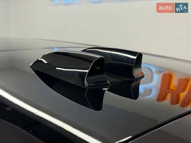 Синій Ленд Ровер Рендж Ровер, об'ємом двигуна 3 л та пробігом 32 тис. км за 193000 $, фото 20 на Automoto.ua