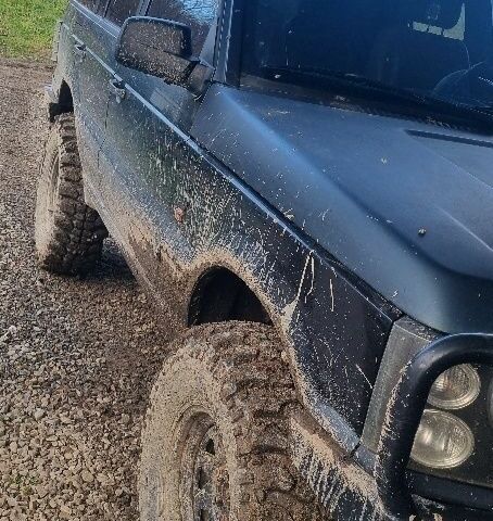 Зелений Ленд Ровер Рендж Ровер, об'ємом двигуна 4 л та пробігом 263 тис. км за 9000 $, фото 2 на Automoto.ua