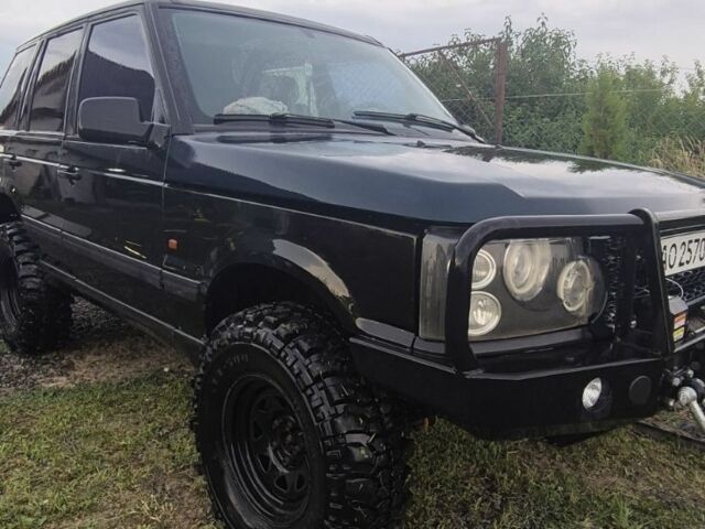 Зеленый Ленд Ровер Рендж Ровер, объемом двигателя 4 л и пробегом 876 тыс. км за 9000 $, фото 4 на Automoto.ua