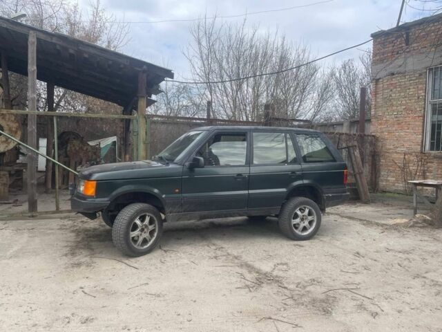 Зелений Ленд Ровер Рендж Ровер, об'ємом двигуна 2.5 л та пробігом 300 тис. км за 3000 $, фото 1 на Automoto.ua