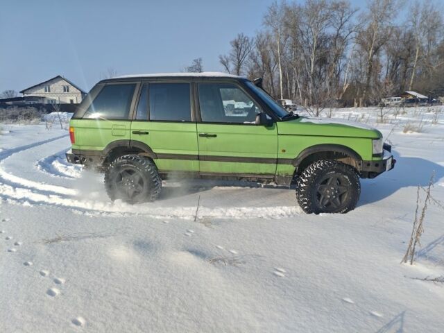 Зеленый Ленд Ровер Рендж Ровер, объемом двигателя 2.5 л и пробегом 200 тыс. км за 11500 $, фото 2 на Automoto.ua