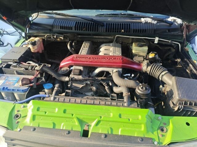 Зеленый Ленд Ровер Рендж Ровер, объемом двигателя 2.5 л и пробегом 200 тыс. км за 11500 $, фото 8 на Automoto.ua