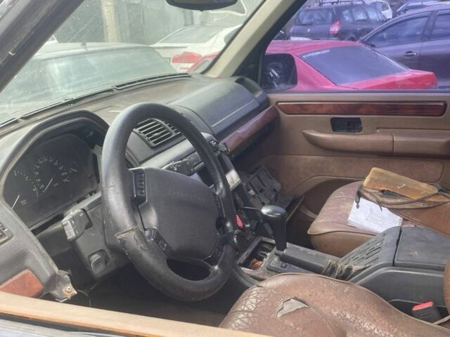 Зелений Ленд Ровер Рендж Ровер, об'ємом двигуна 2.5 л та пробігом 300 тис. км за 3000 $, фото 9 на Automoto.ua