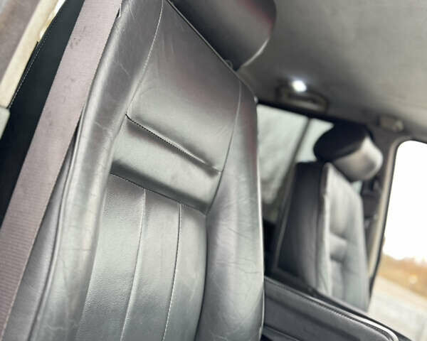 Зеленый Ленд Ровер Рендж Ровер, объемом двигателя 2.5 л и пробегом 387 тыс. км за 6700 $, фото 57 на Automoto.ua