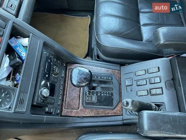 Зелений Ленд Ровер Рендж Ровер, об'ємом двигуна 2.5 л та пробігом 387 тис. км за 6500 $, фото 6 на Automoto.ua